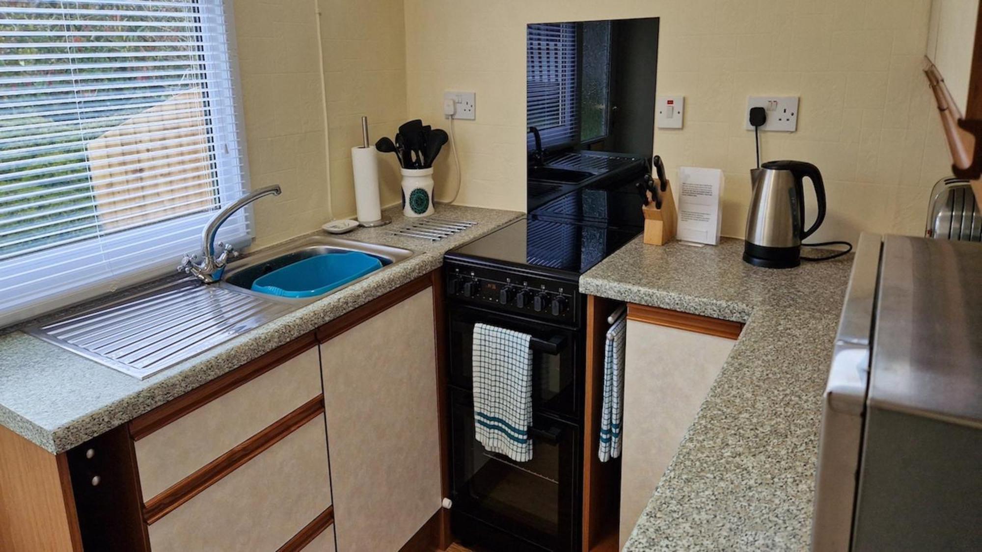 Wales Coastal Holidays Carmarthen Exterior photo